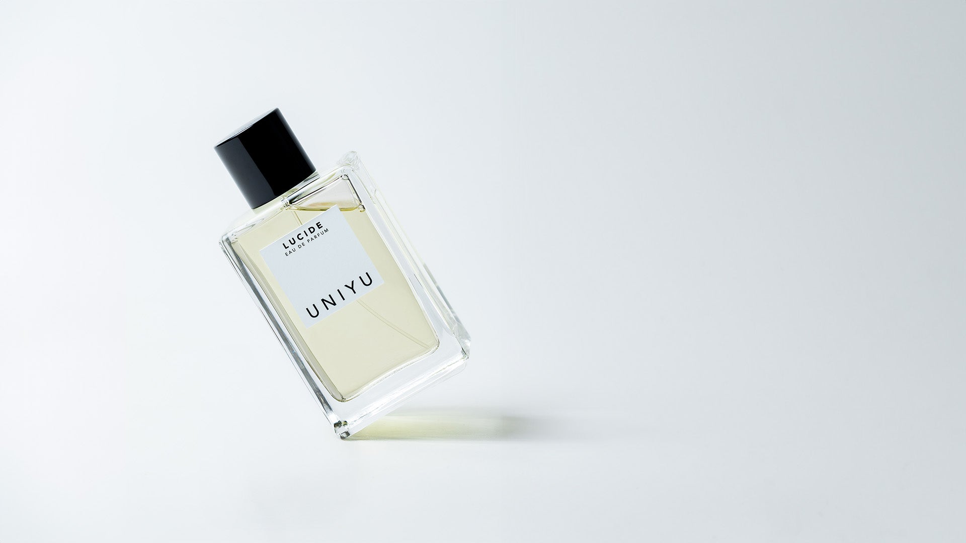 LUCIDE by UNIYU, a bold, creative blend of bergamot, lily of the valley, violet, cedarwood, vanilla, and musk—crafted for dreamers.