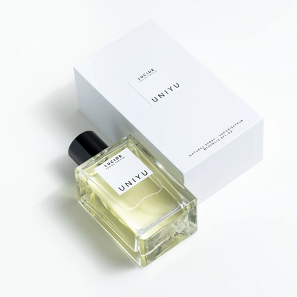 LUCIDE by UNIYU captures creative freedom with bergamot, violet, lily of the valley, cedarwood, vanilla, and musk—an inspiring blend.